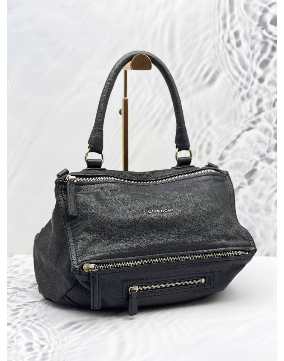 RAYA SALE GIVENCHY PANDORA PEBBLED LEATHER HANDLE BAG